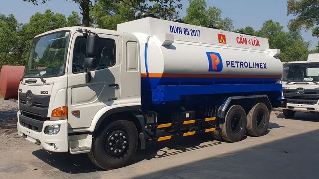 Vận chuyển hàng hóa đường bộ bằng xe bồn